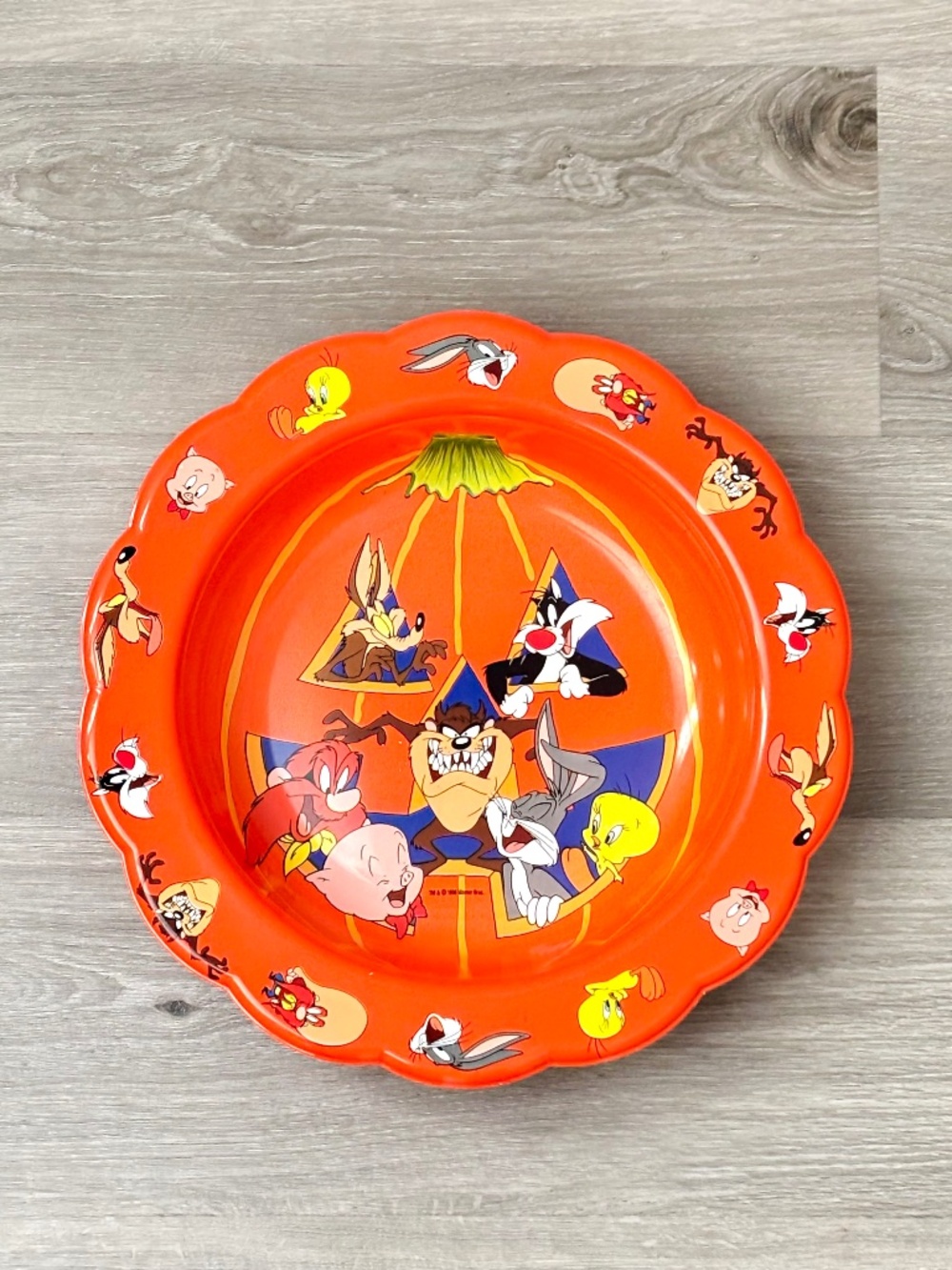VINTAGE Warner Bros Looney Tunes Halloween Candy Bowl Dish BUGS TAZ TWEETY 1996